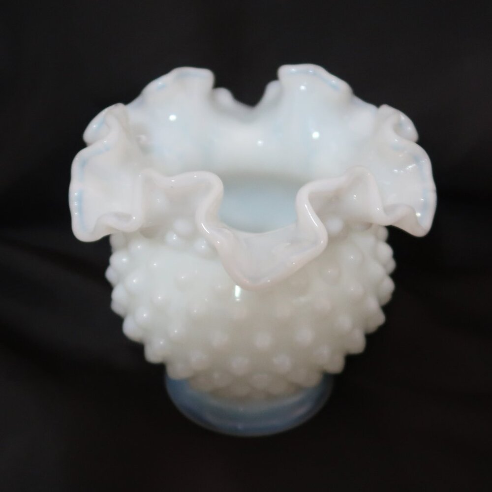 Vintage Milk Glass Vase Ruffled Edge White Textured No Markings Found 4.5 inch H - Picture 2 of 9